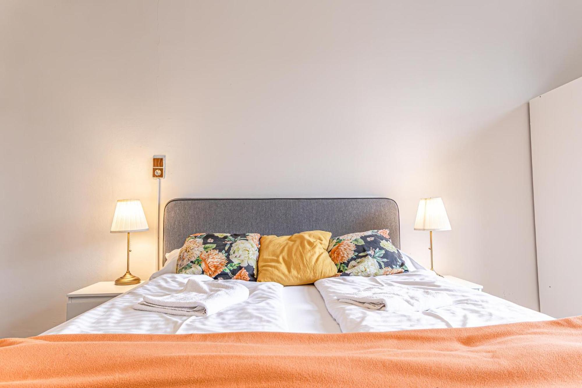 Gorgeous 1Br Apt Near Akh Hospital Wien Eksteriør billede