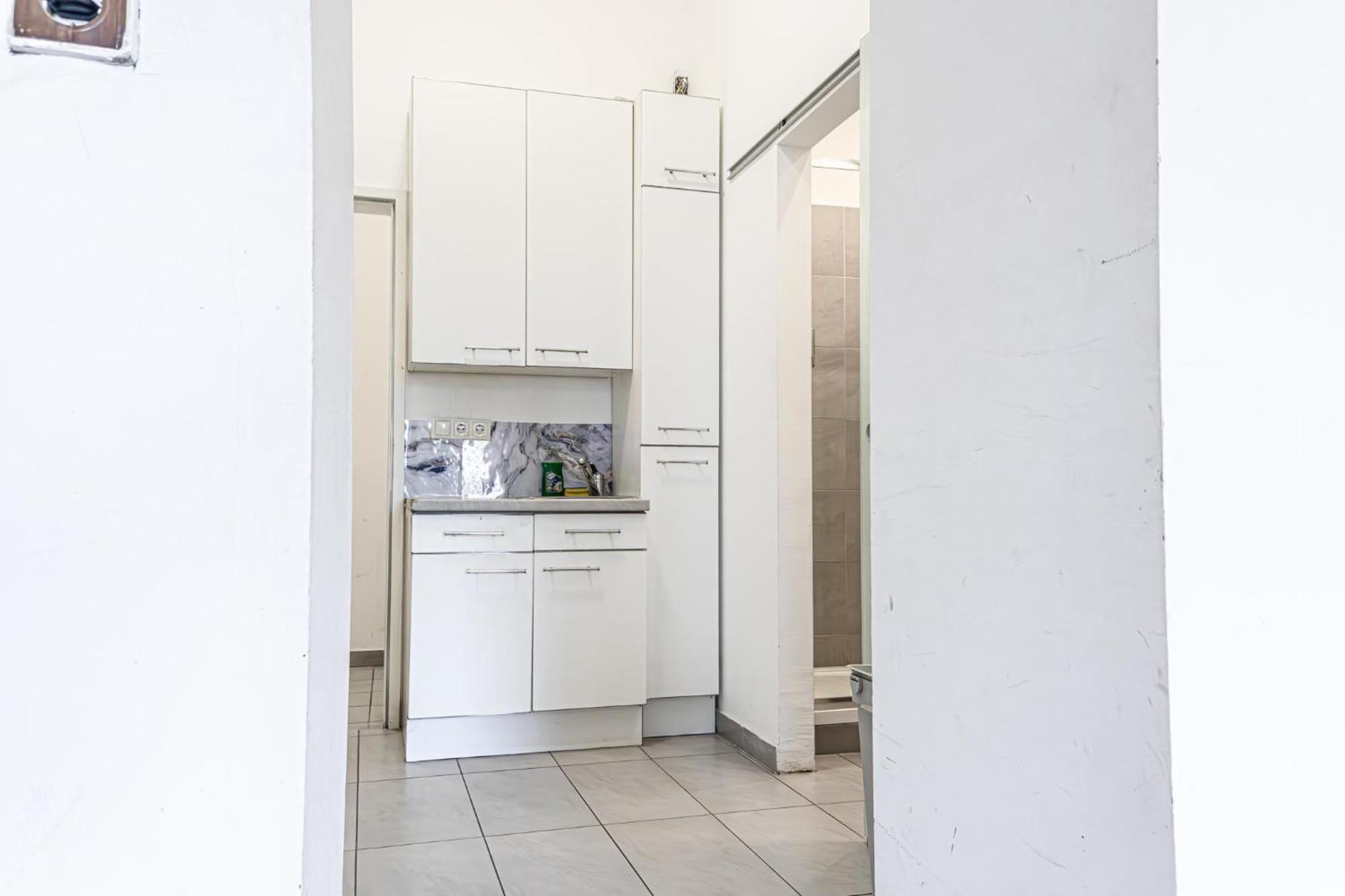 Gorgeous 1Br Apt Near Akh Hospital Wien Eksteriør billede