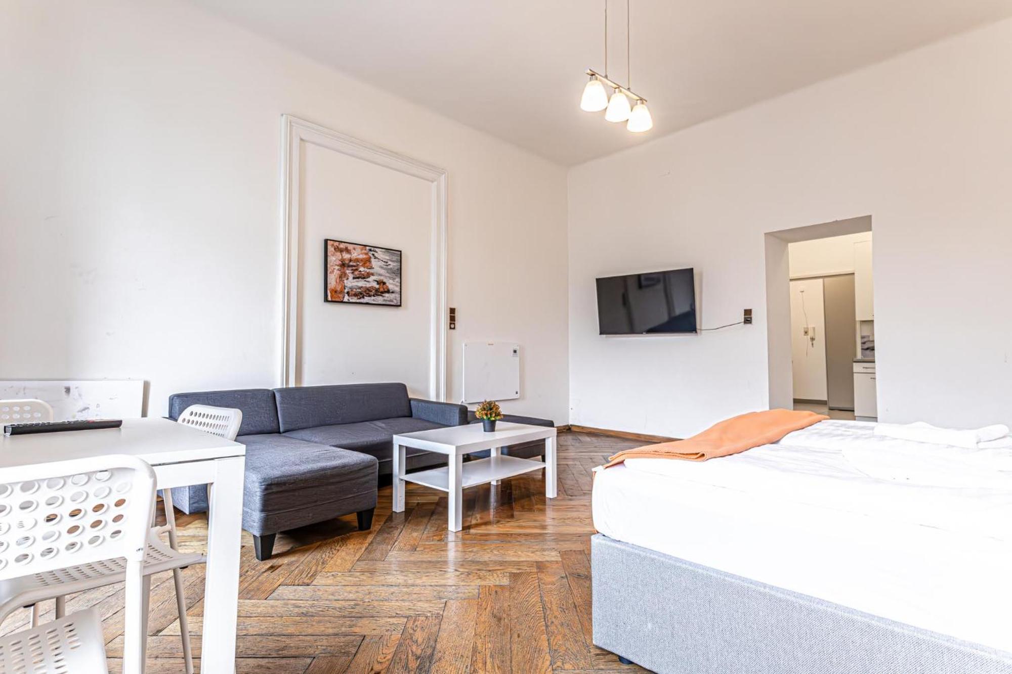 Gorgeous 1Br Apt Near Akh Hospital Wien Eksteriør billede